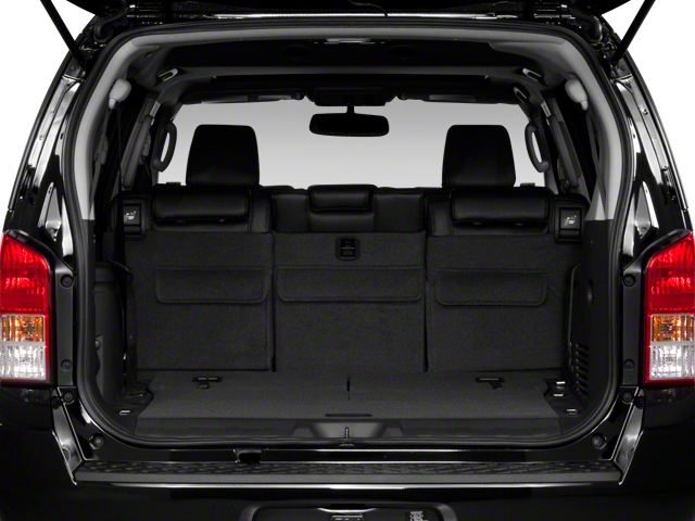 2010 Nissan Pathfinder LE