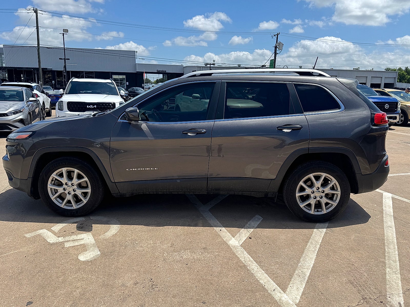 2018 Jeep Cherokee Latitude Plus FWD