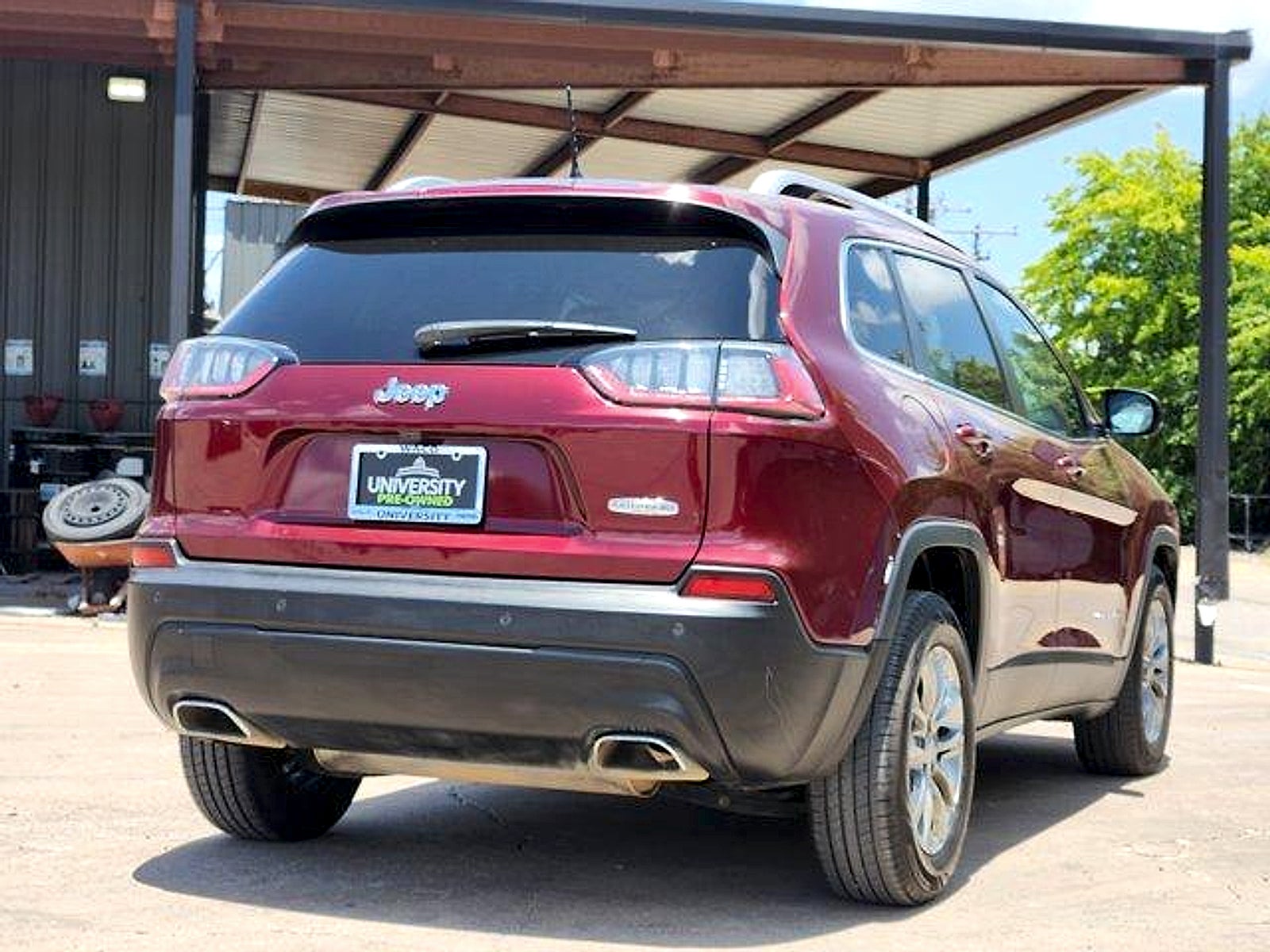 2021 Jeep Cherokee LATITUDE LUX 4DR FRONT-WHEEL DRIVE