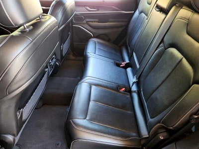 2023 Jeep Grand Cherokee Limited 4x2
