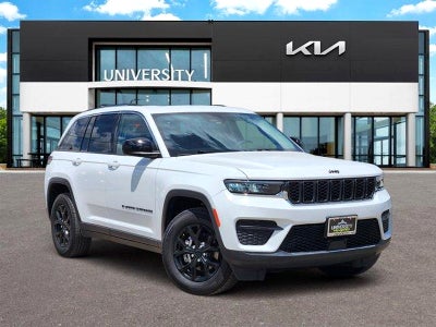 2023 Jeep Grand Cherokee Laredo 4x4