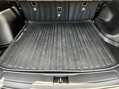 2023 Jeep Grand Cherokee Laredo 4x4