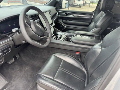 2024 Jeep Wagoneer Base