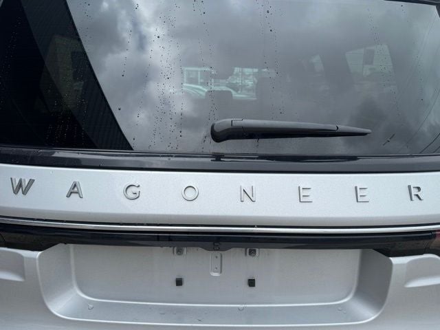 2024 Jeep Wagoneer Base