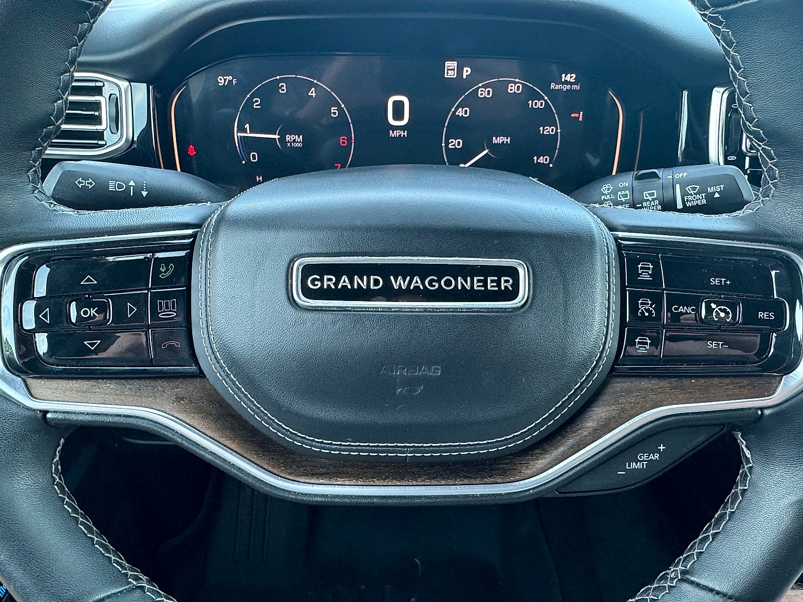 2023 Jeep Grand Wagoneer Series II 4x4