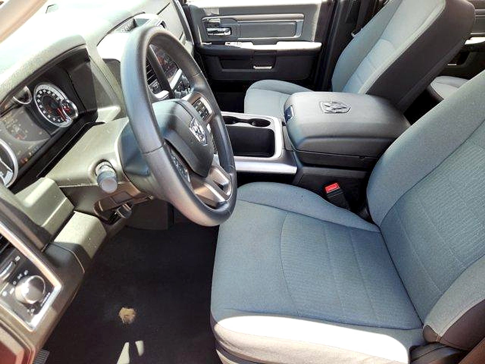 2023 RAM 1500 Classic SLT Crew Cab 4x4 5'7" Box