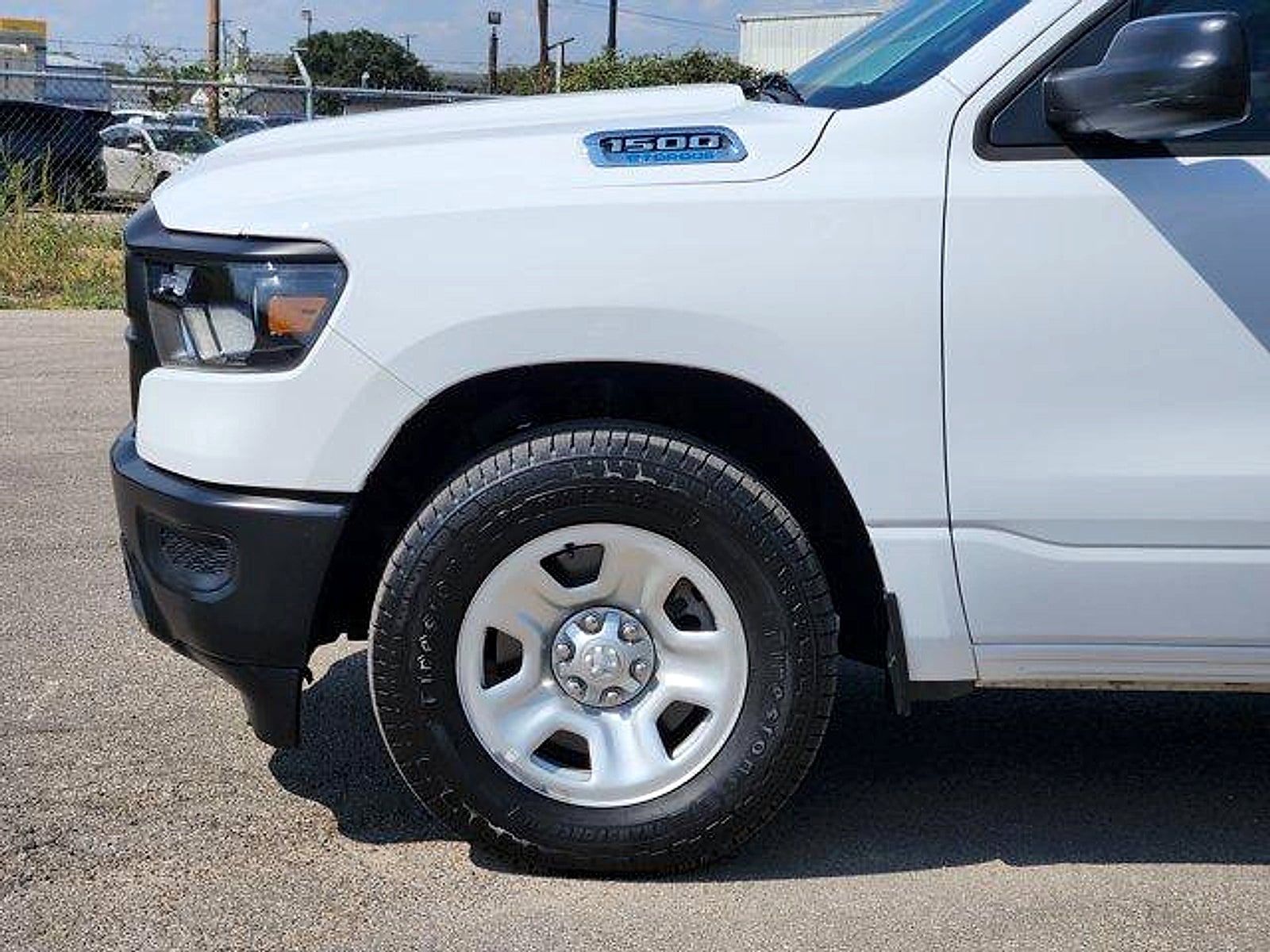 2023 RAM 1500 Tradesman Crew Cab 4x2 5'7" Box