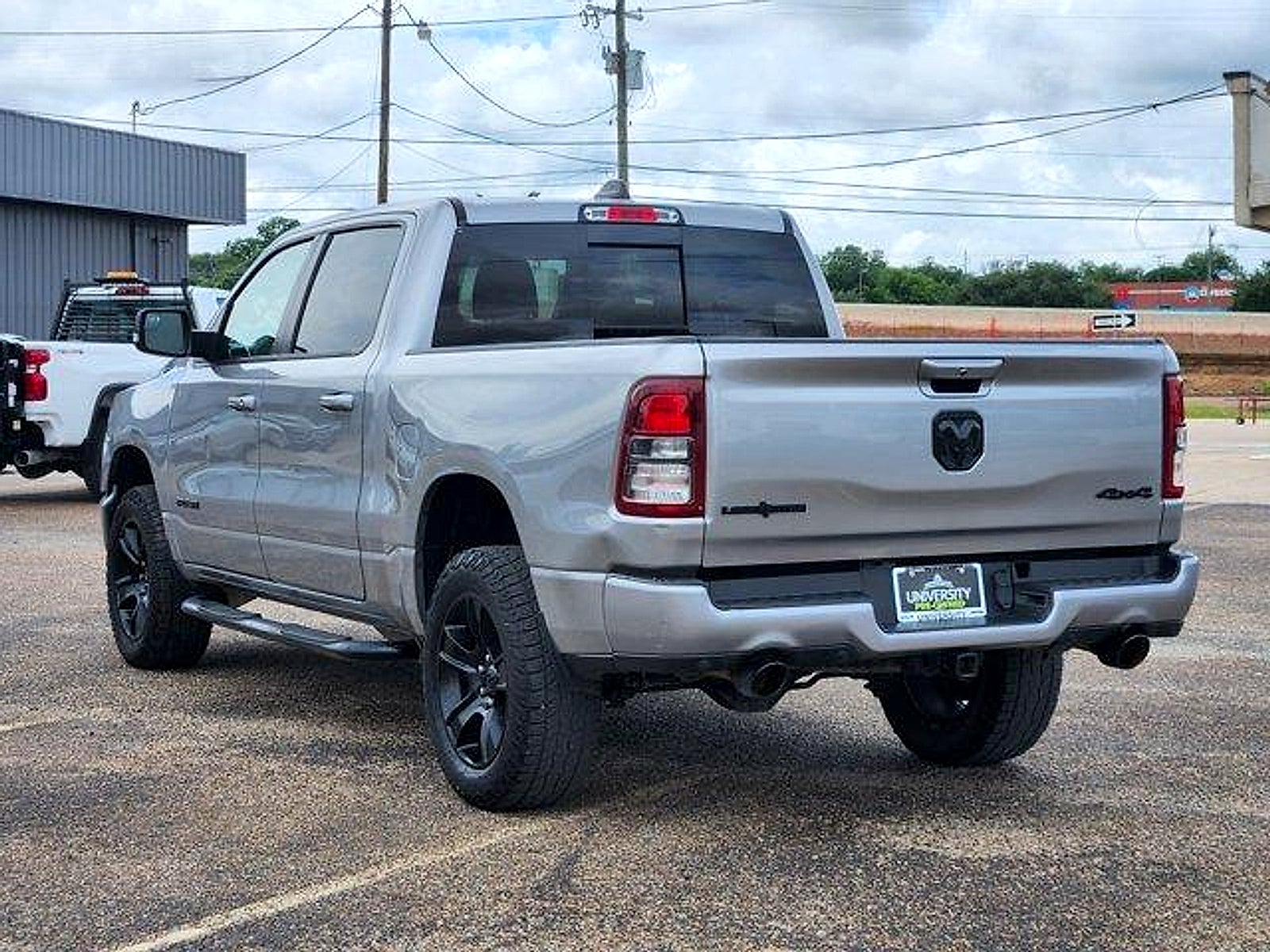 2021 RAM 1500 Lone Star Crew Cab 4x4 5'7" Box