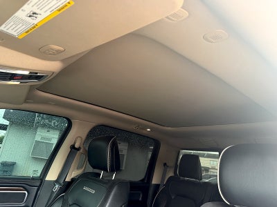 2021 RAM 1500 Laramie Crew Cab 4x4 5'7" Box