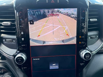 2022 RAM 1500 Laramie Crew Cab 4x4 5'7" Box