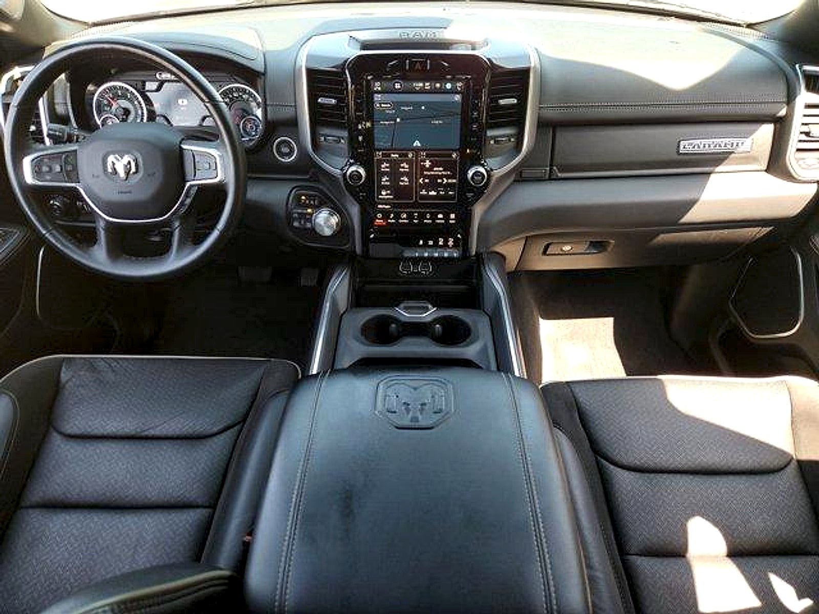 2022 RAM 1500 Laramie Crew Cab 4x4 5'7" Box