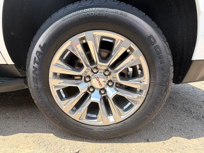 2023 GMC Yukon 4WD Denali