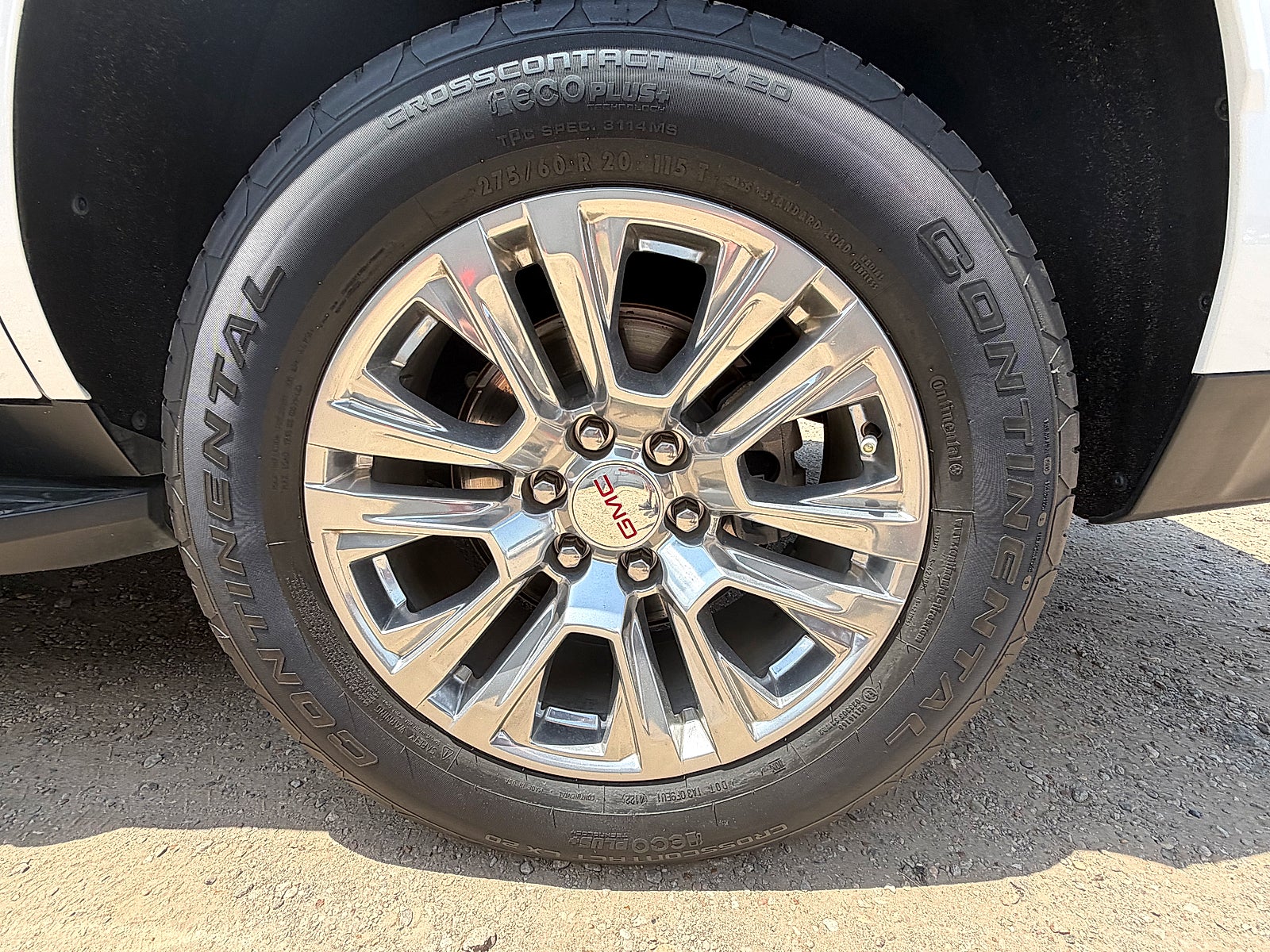2023 GMC Yukon 4WD Denali