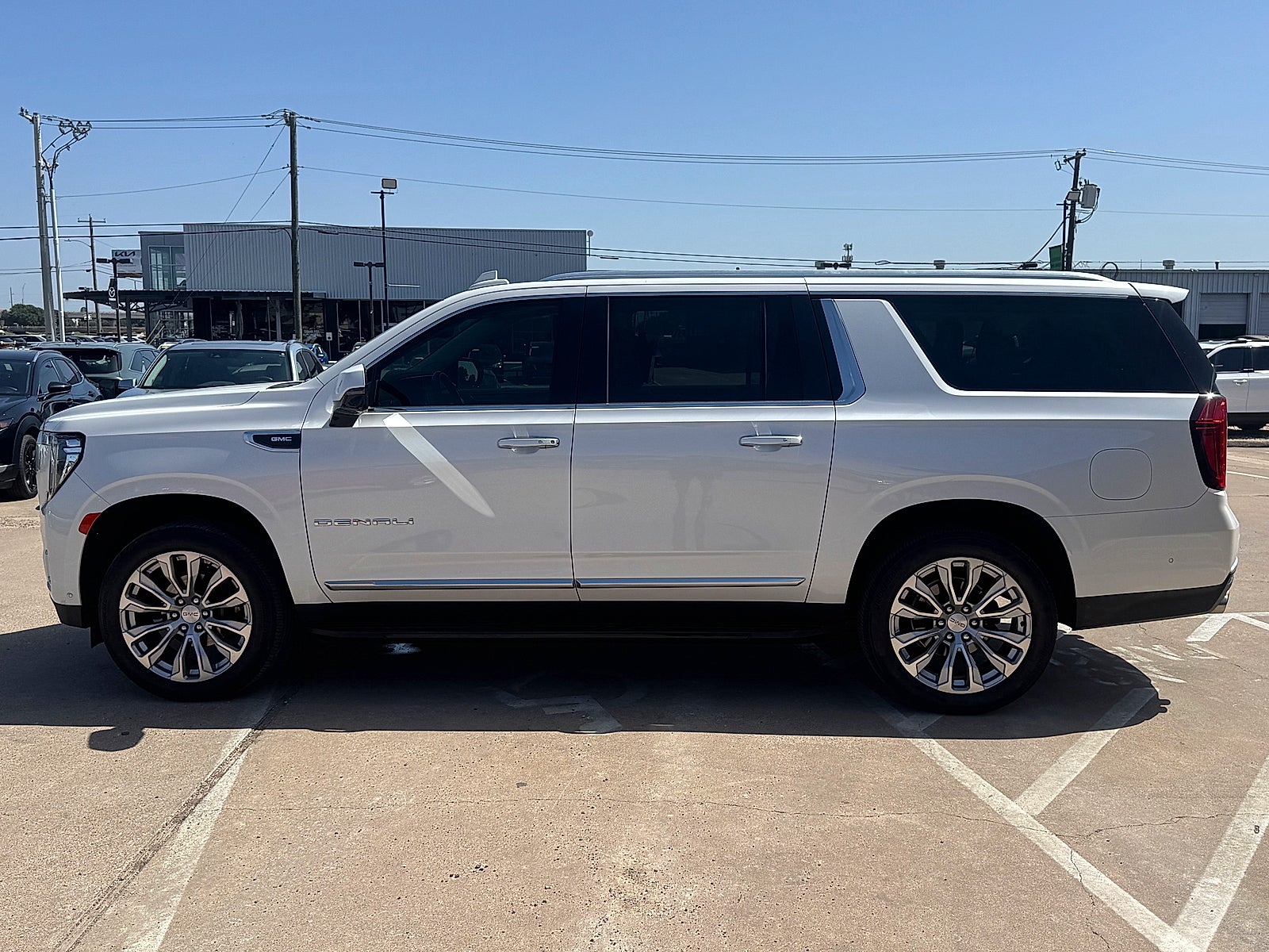 2024 GMC Yukon XL 4WD Denali