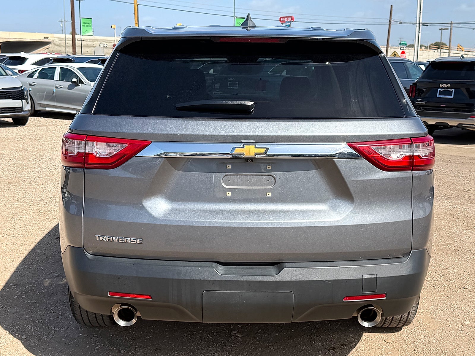 2021 Chevrolet Traverse FWD LS