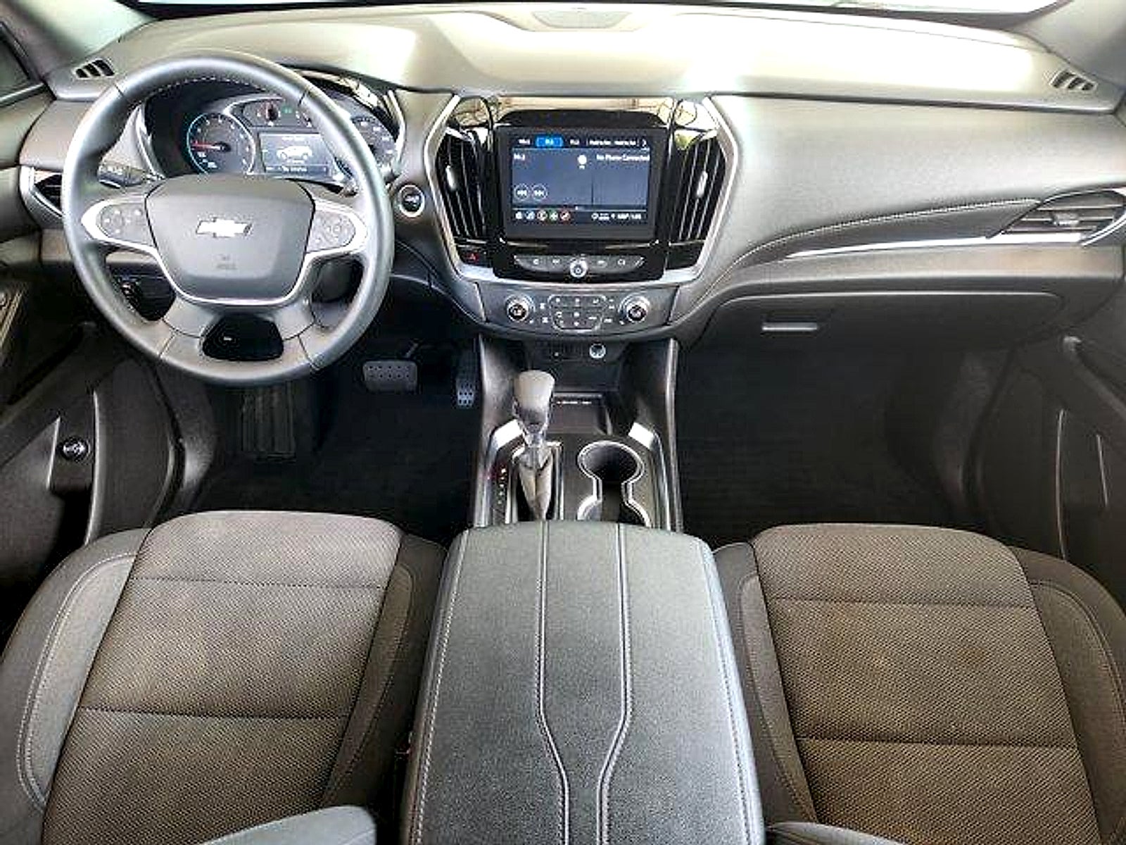 2023 Chevrolet Traverse FWD LT Cloth