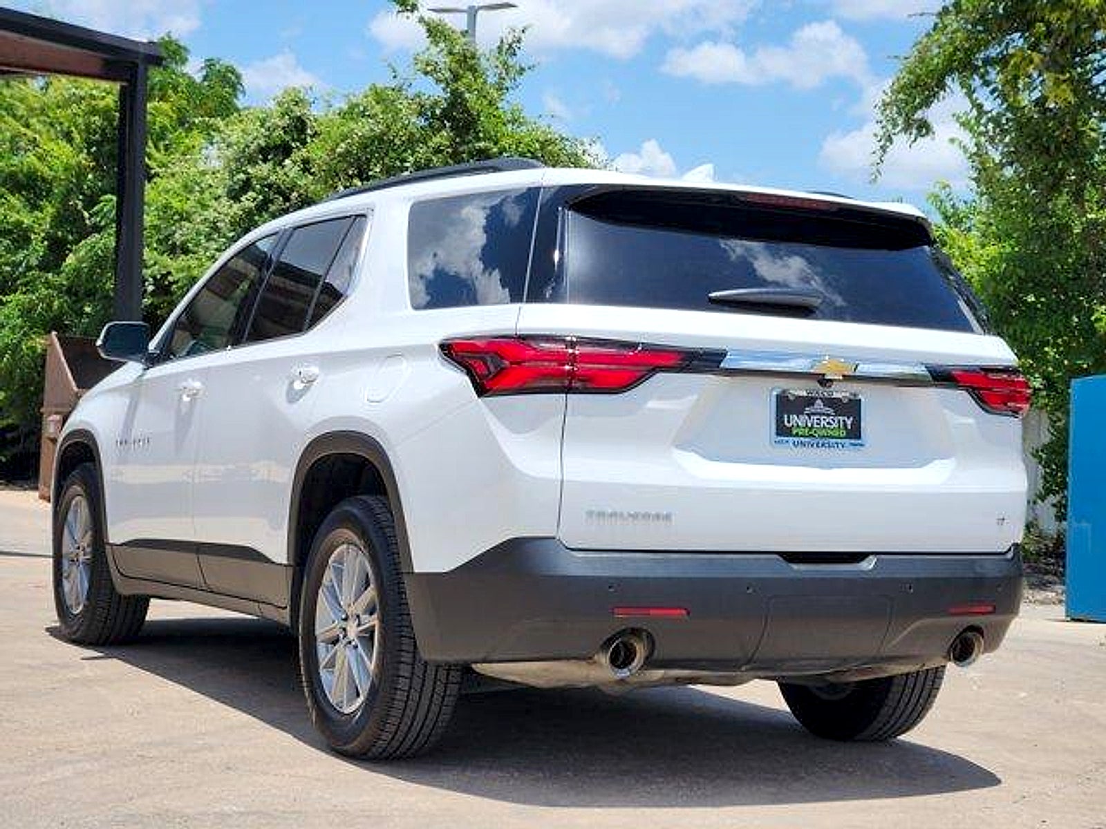 2023 Chevrolet Traverse FWD LT Cloth