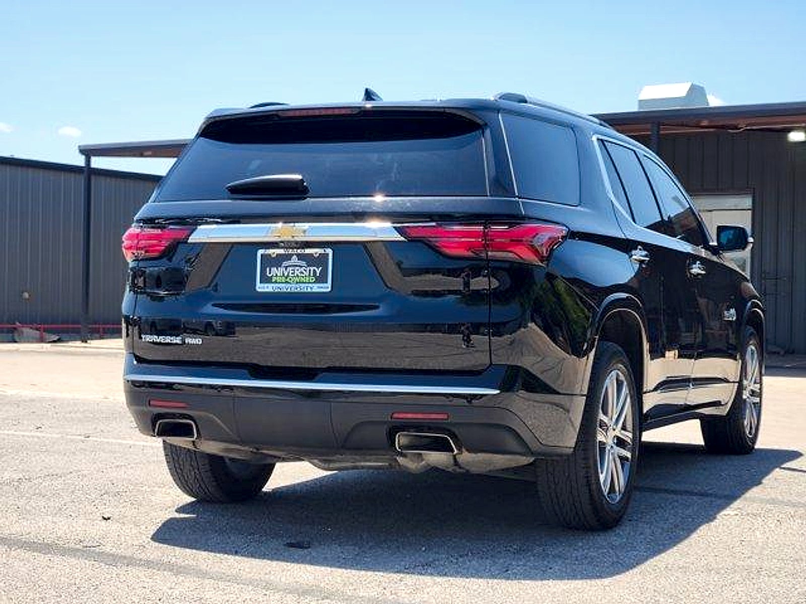 2023 Chevrolet Traverse AWD High Country
