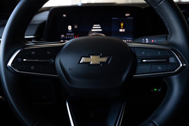 2025 Chevrolet Suburban LT