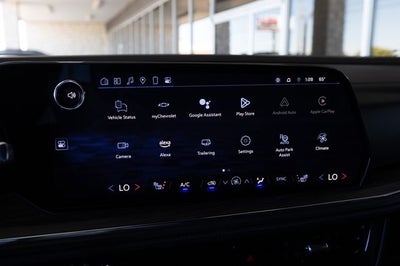 2025 Chevrolet Suburban LT