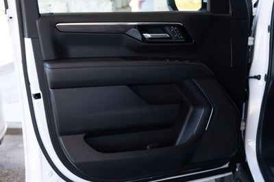 2025 Chevrolet Suburban LT