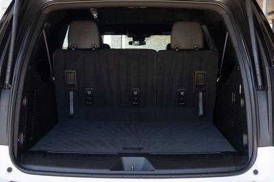 2025 Chevrolet Suburban LT