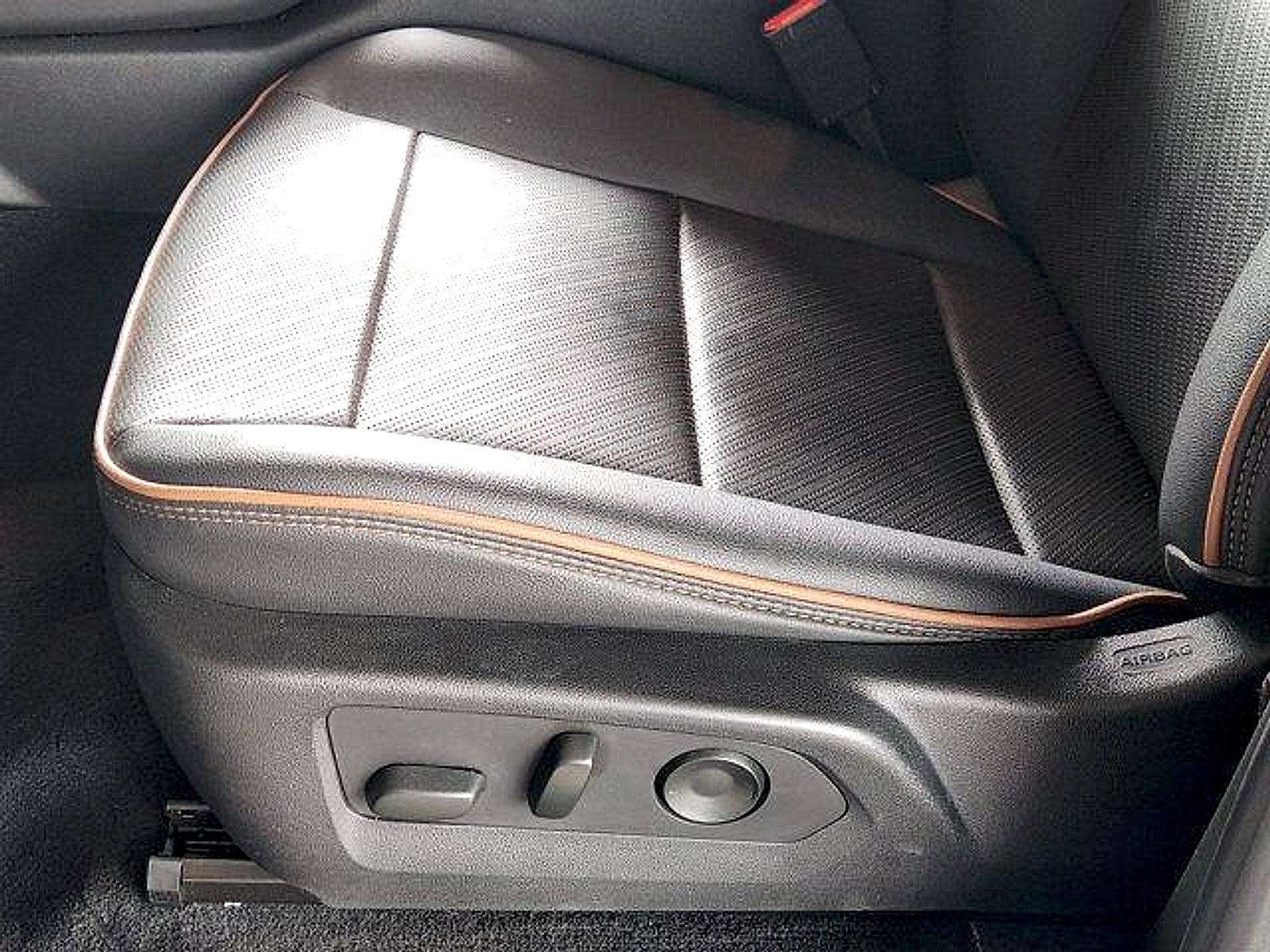 2023 GMC Canyon 4WD Crew Cab Short Box AT4