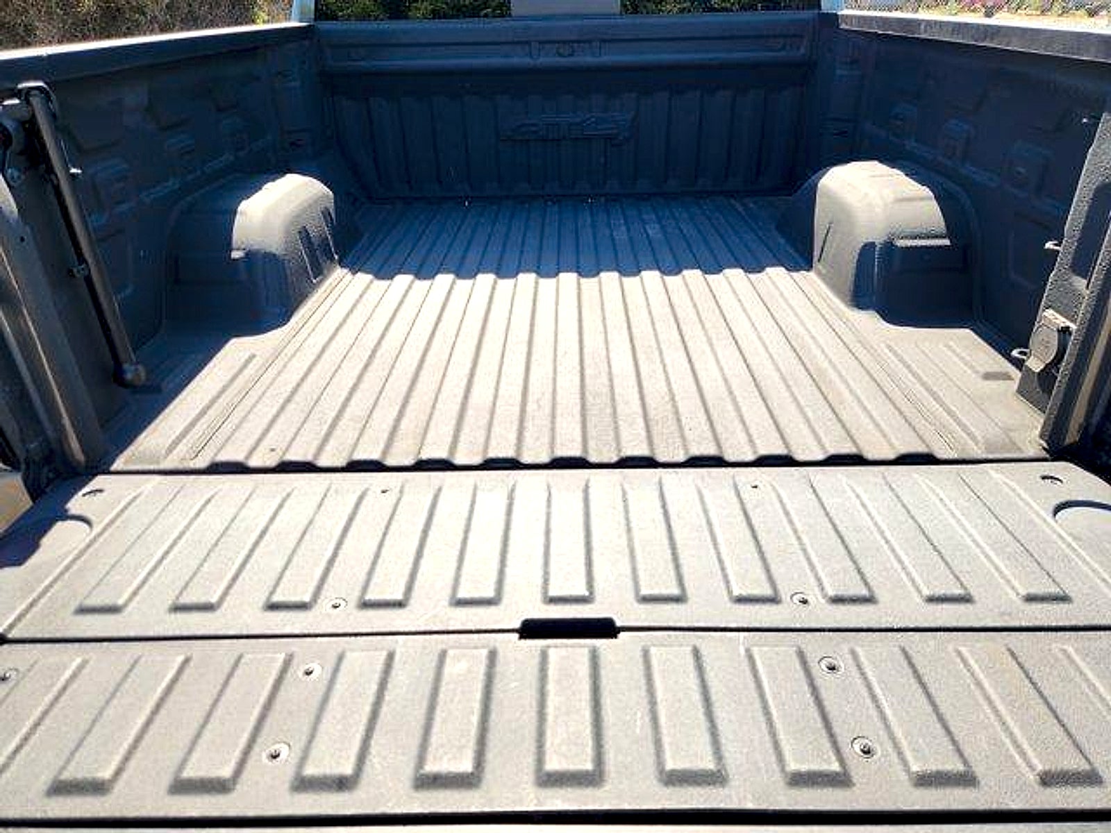2021 GMC Sierra 1500 4WD Crew Cab Short Box AT4