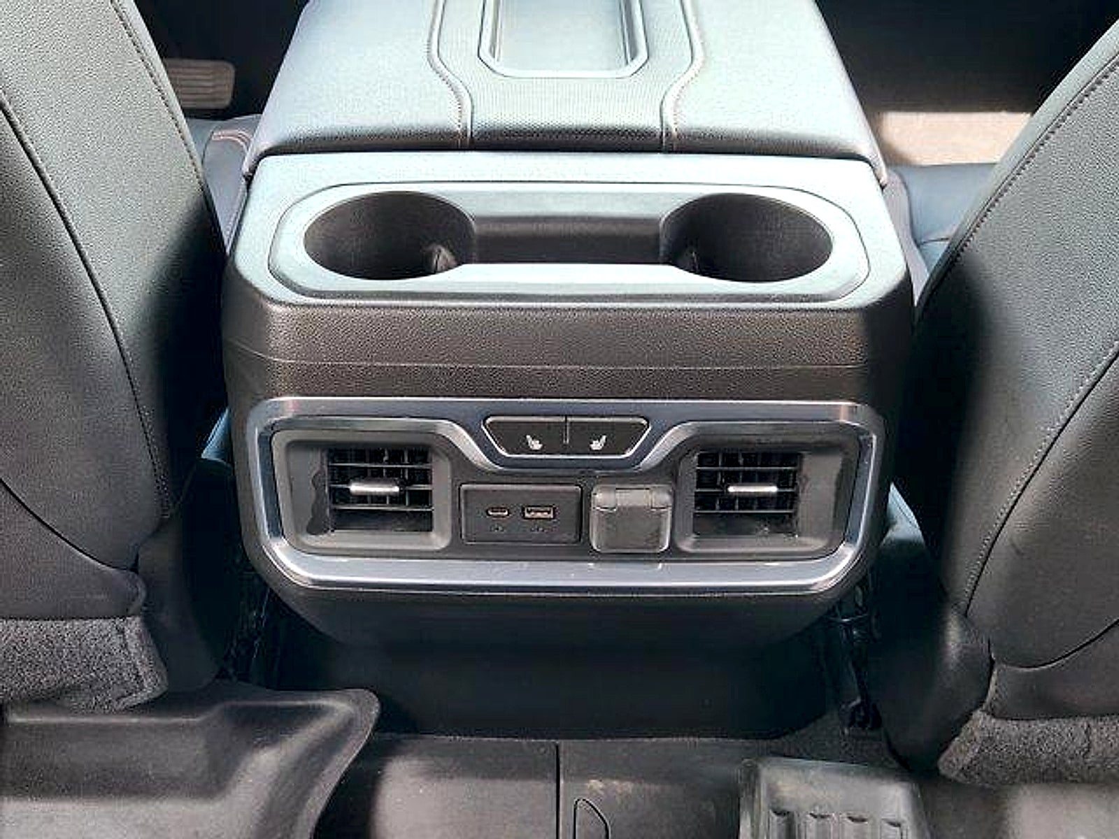 2021 GMC Sierra 1500 4WD Crew Cab Short Box AT4