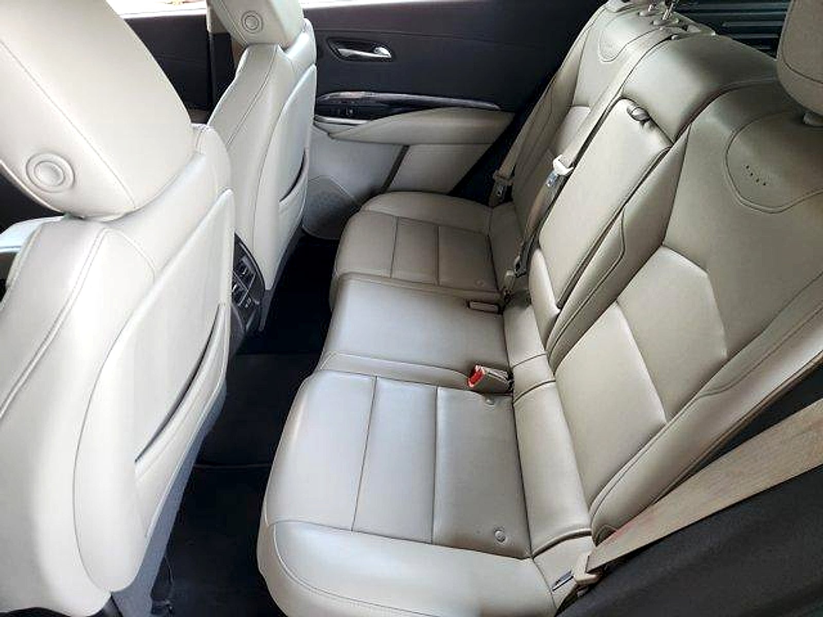 2019 Cadillac XT4 Luxury