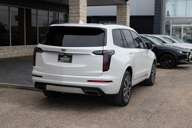 2022 Cadillac XT6 Sport