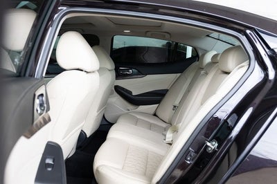 2017 Nissan Maxima Platinum