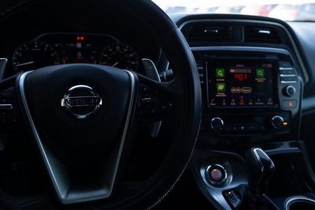 2019 Nissan Maxima SR