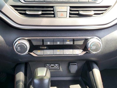 2024 Nissan Altima SR FWD