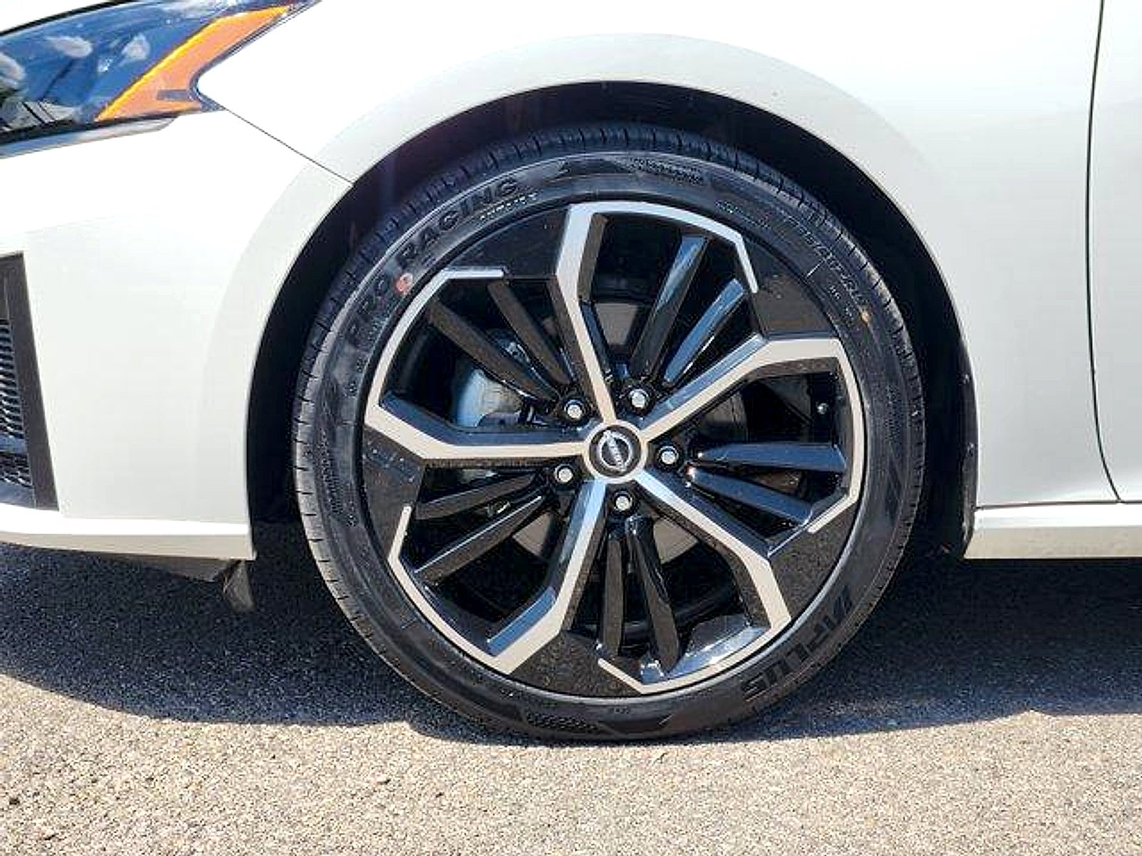 2024 Nissan Altima SR FWD