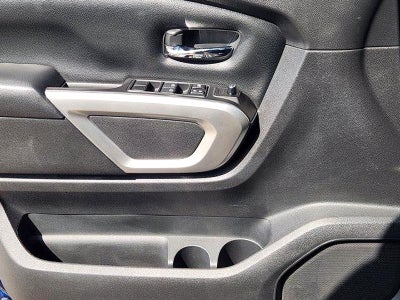 2019 Nissan TITAN SV