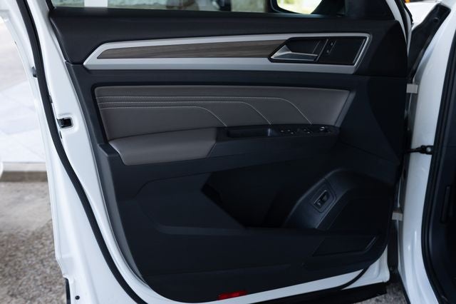 2023 Volkswagen Atlas SEL