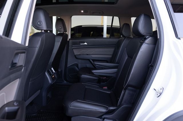 2023 Volkswagen Atlas SEL