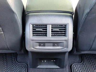 2022 Volkswagen Atlas Cross Sport 3.6L V6 SEL Premium R-Line