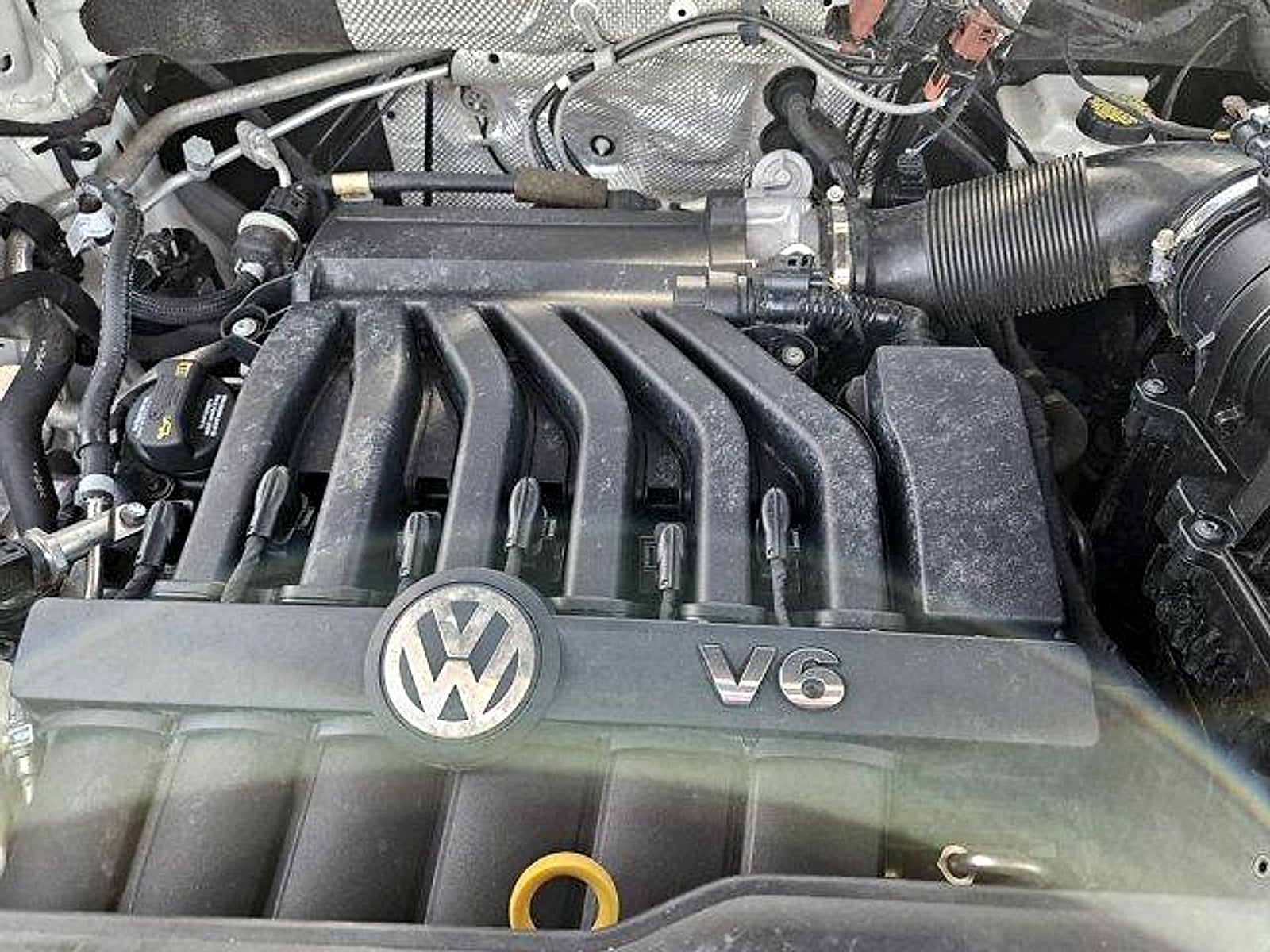 2021 Volkswagen Atlas 3.6L V6 SE w/Technology R-Line