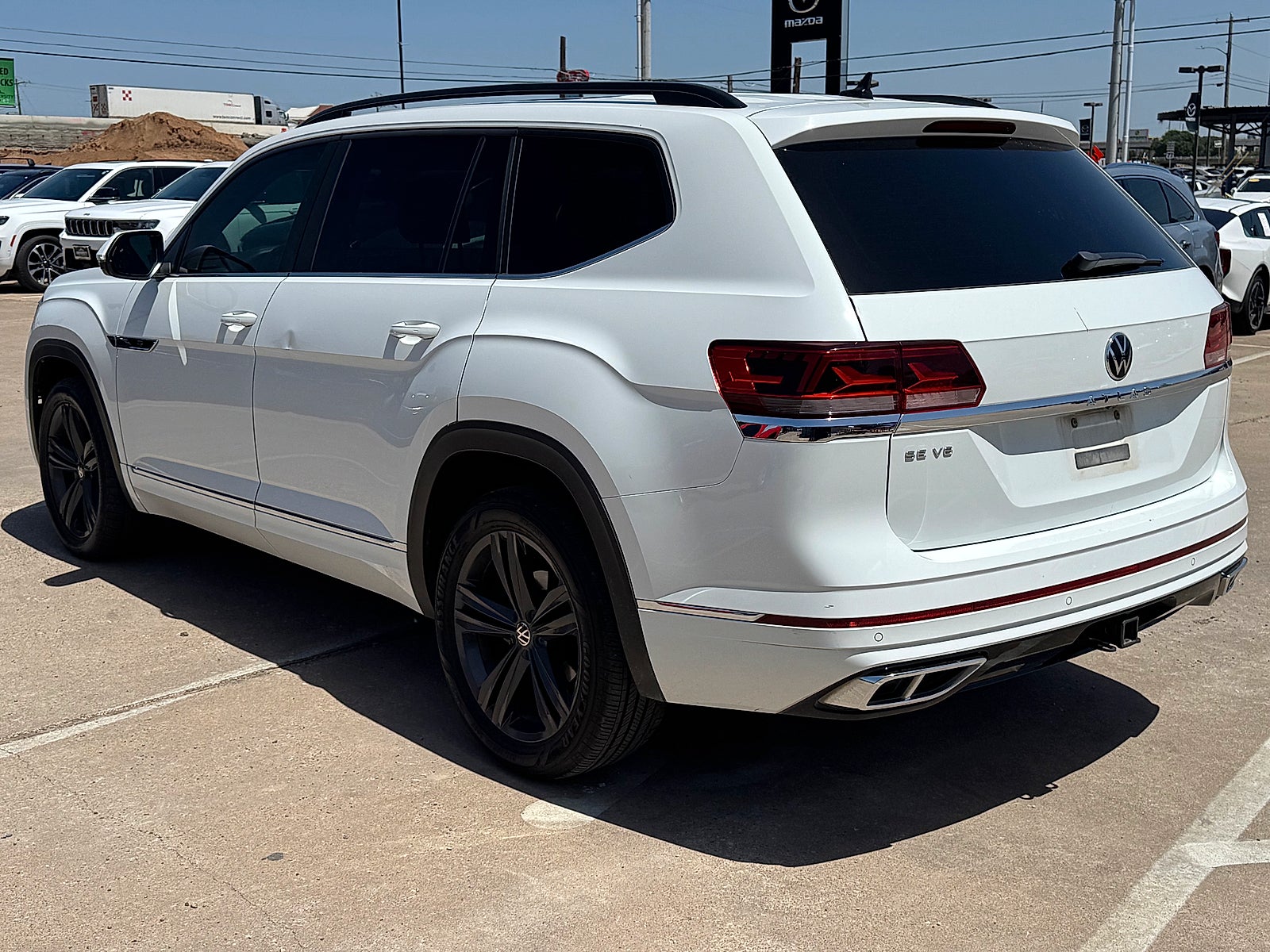 2021 Volkswagen Atlas 3.6L V6 SE w/Technology R-Line