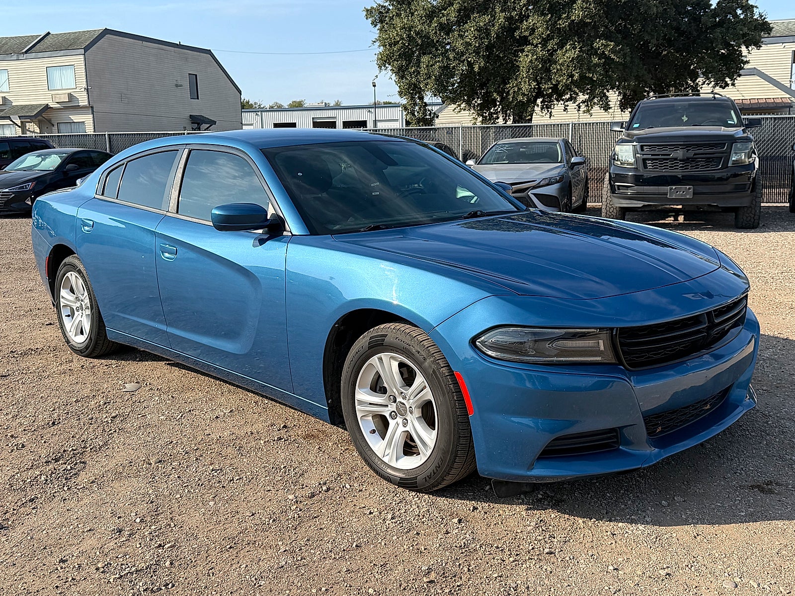 2020 Dodge Charger SXT RWD
