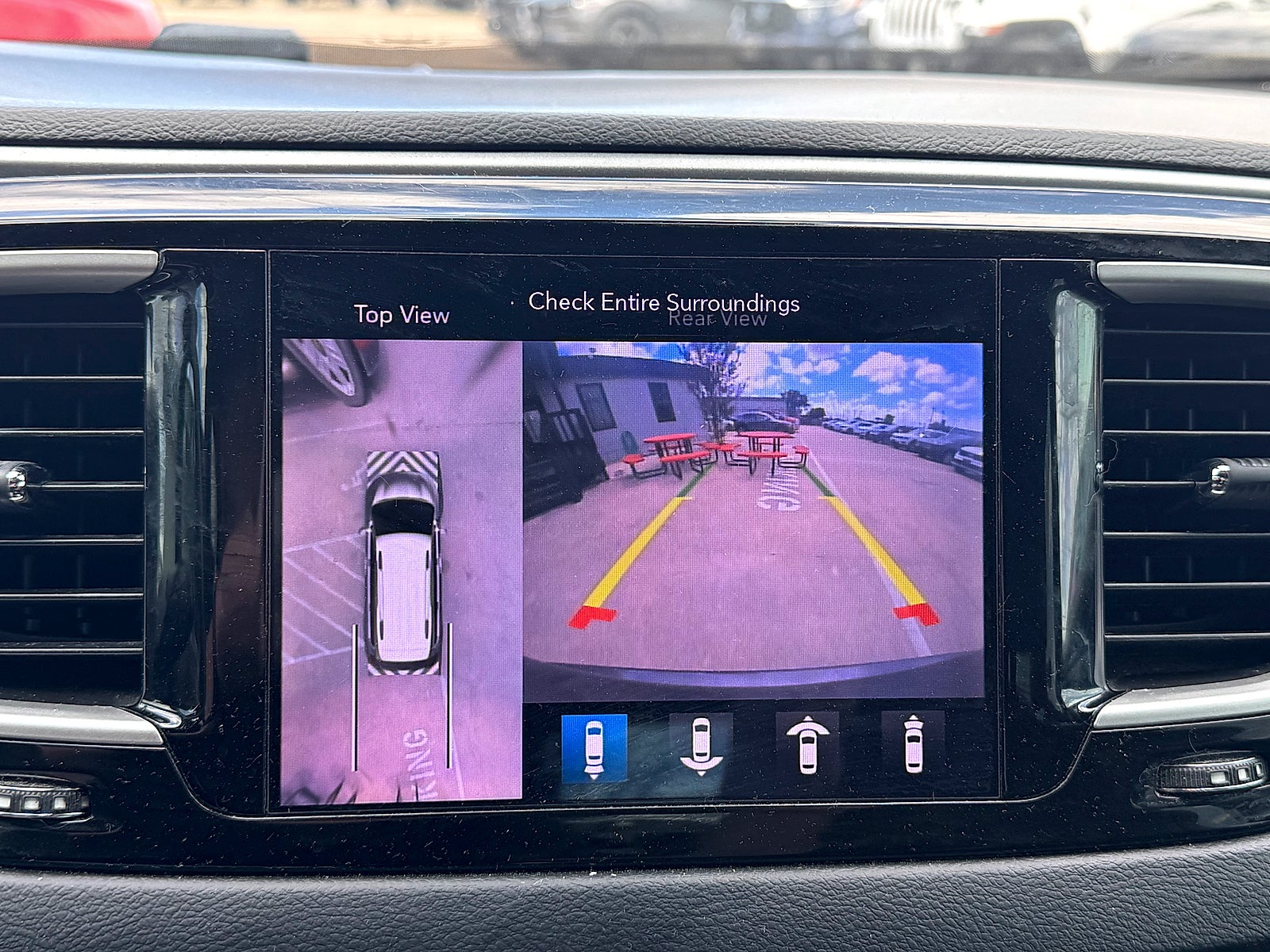 2020 Chrysler Pacifica Touring L