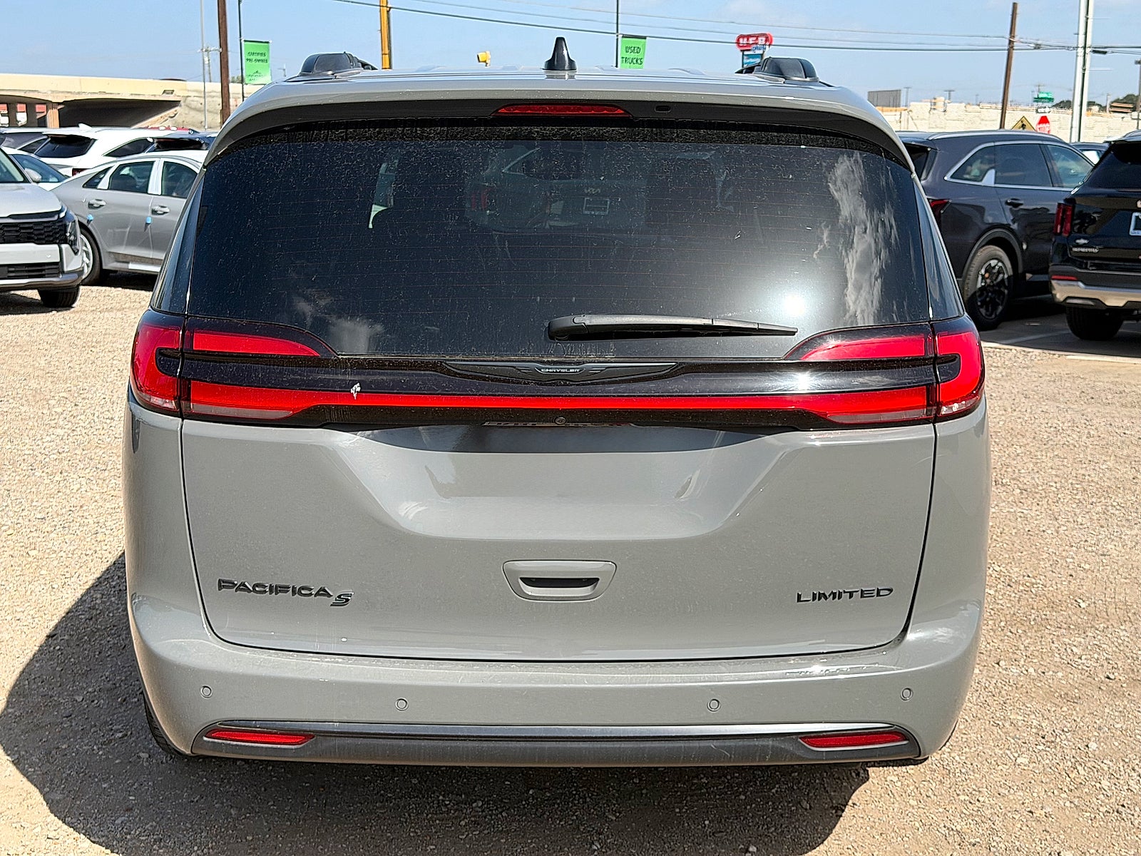 2025 Chrysler Pacifica Limited