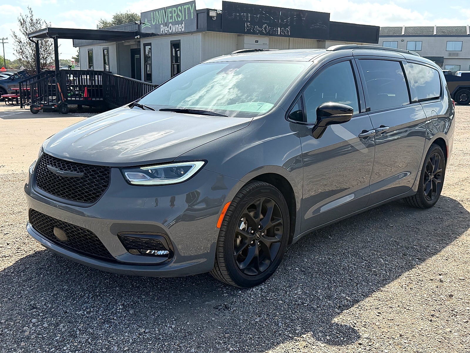 2025 Chrysler Pacifica Limited