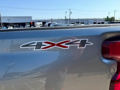 2025 Chevrolet Silverado 2500HD 4WD Crew Cab Standard Bed LT