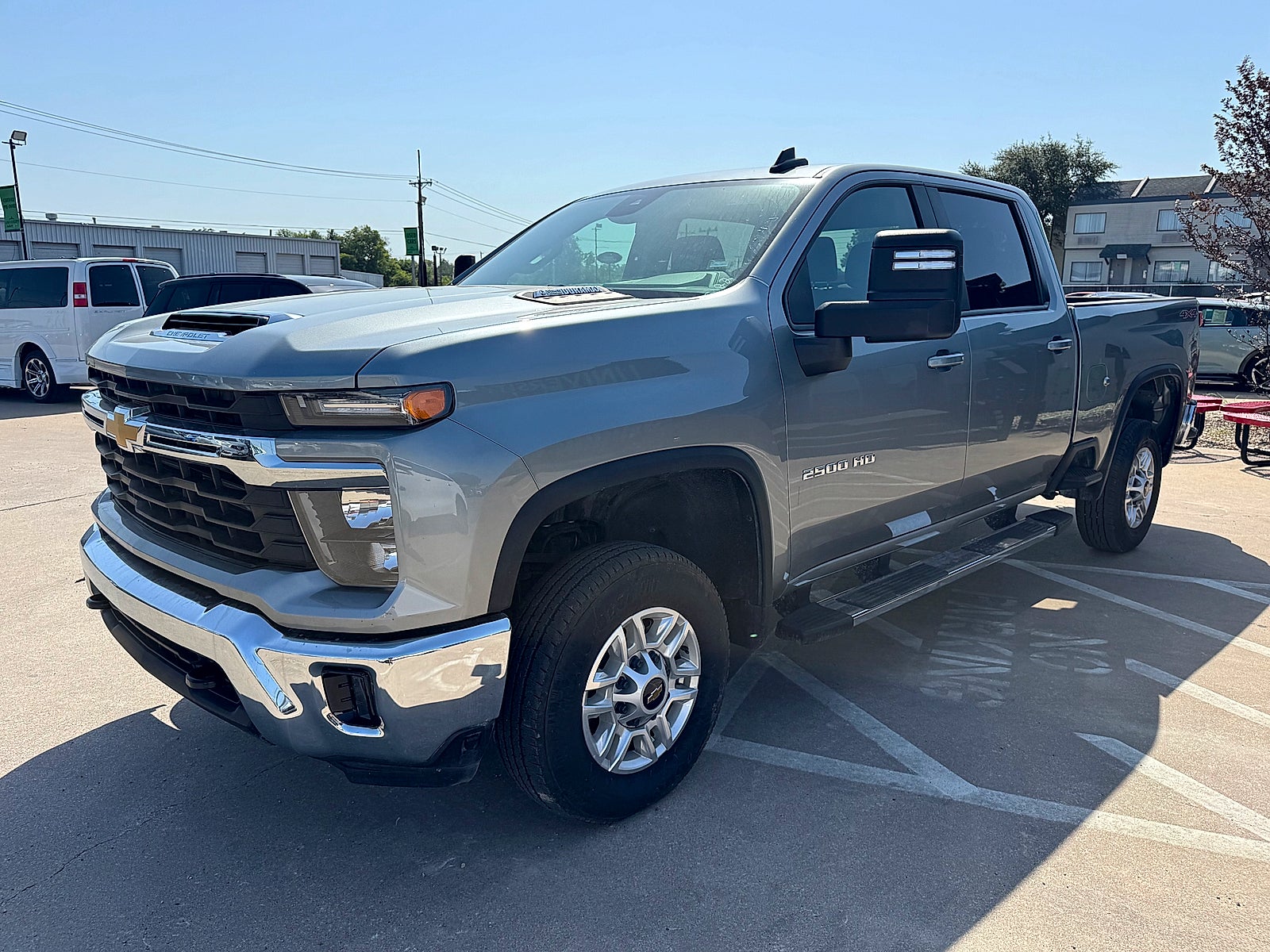 2025 Chevrolet Silverado 2500HD 4WD Crew Cab Standard Bed LT