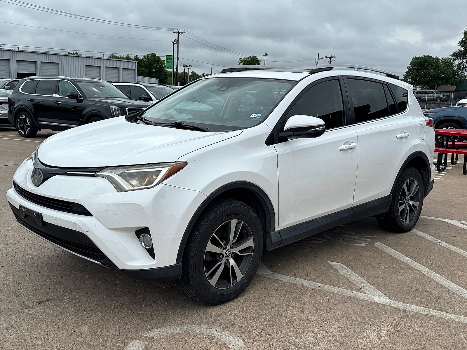 2018 Toyota RAV4 XLE