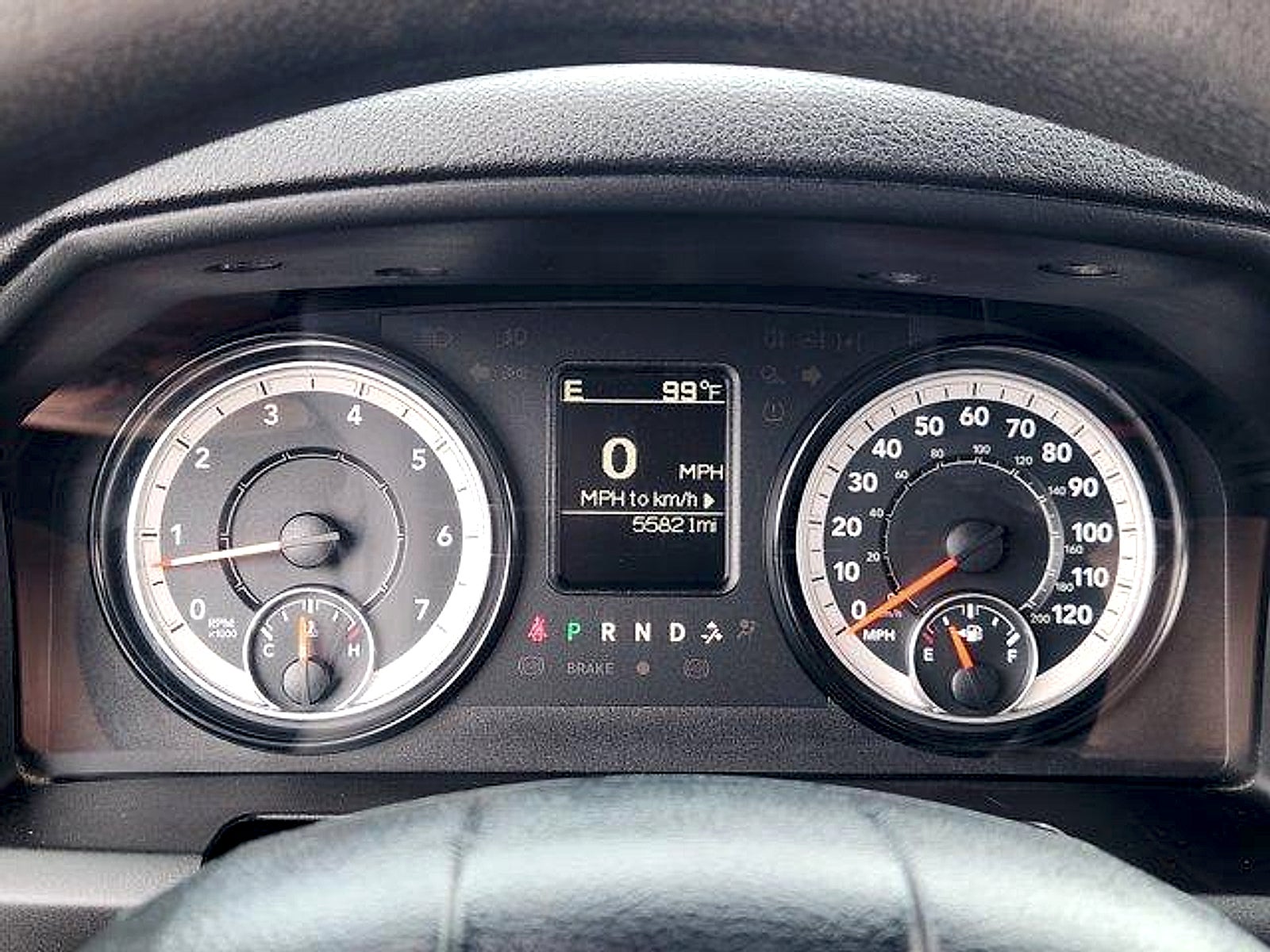 2022 RAM 1500 Classic Tradesman Crew Cab 4x2 5'7" Box