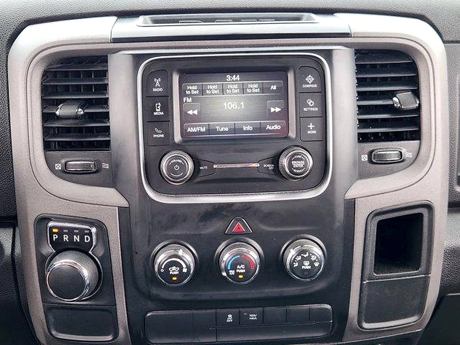 2022 RAM 1500 Classic Tradesman Crew Cab 4x2 5'7" Box